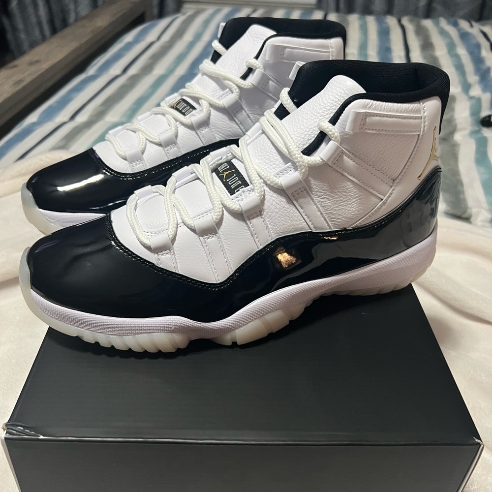 Jordan Retro 11 (brand new)